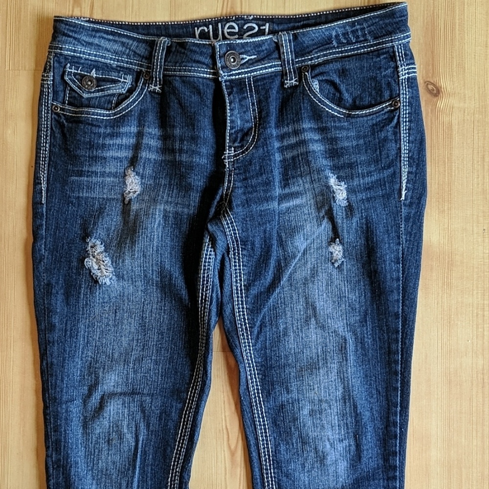 Rue21 Distressed Jeans